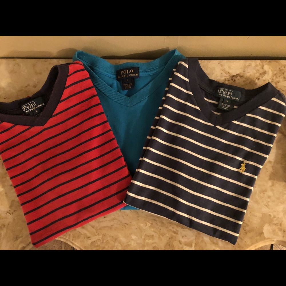 3 Polo v-neck t-shirts